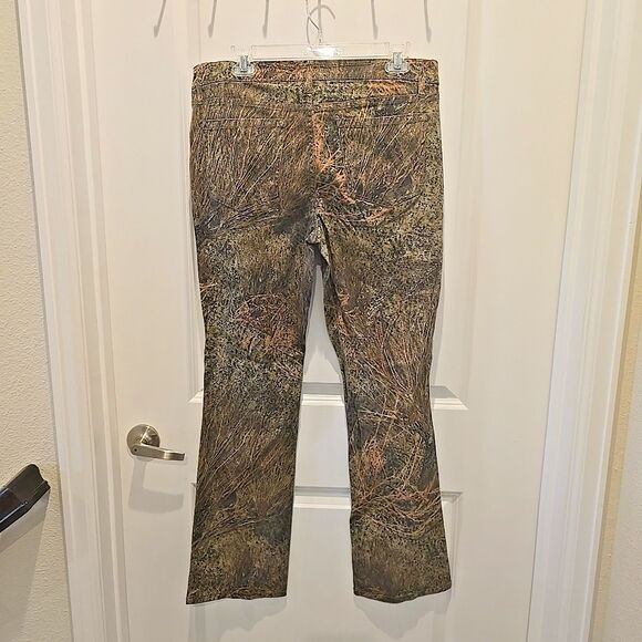Mossy Oak Brush Camo Pants Womens Size 12 Flare Hunting Woods Outdoors Work - Picture 2 of 5